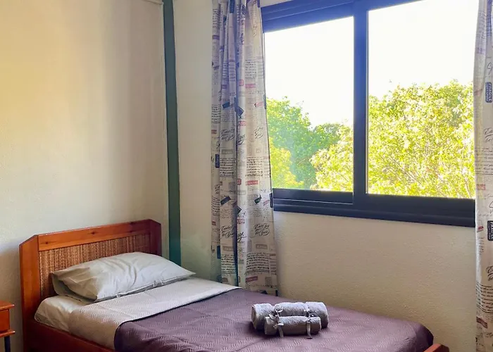 Forty Columns Flat Apartment